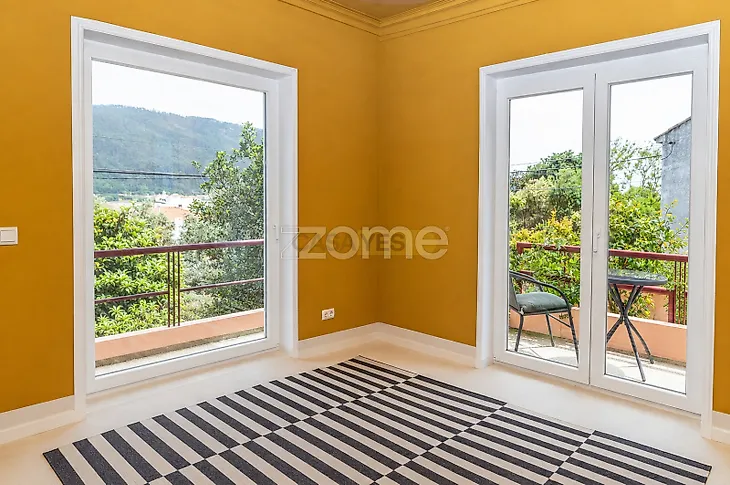main-listing-picture-0