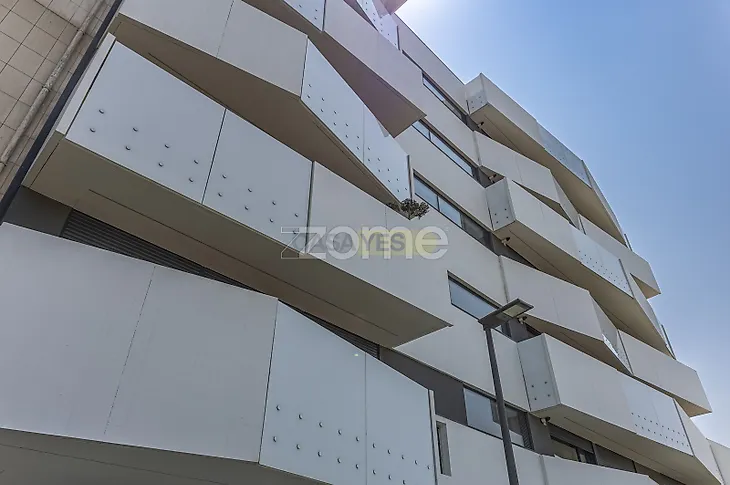 main-listing-picture-0