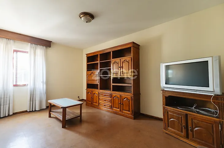 main-listing-picture-0