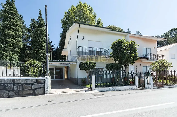 main-listing-picture-0