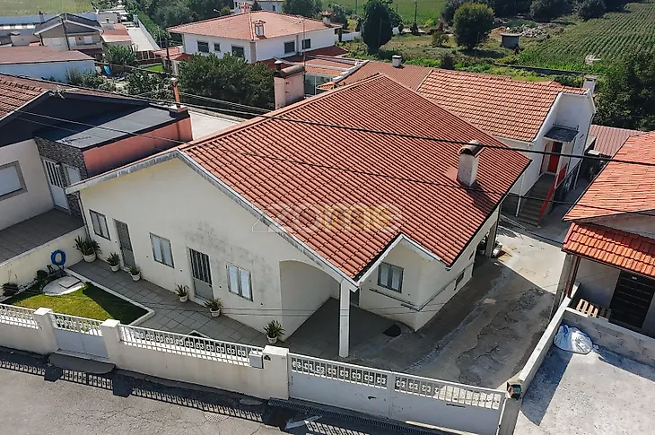 main-listing-picture-0