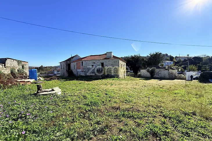 main-listing-picture-0