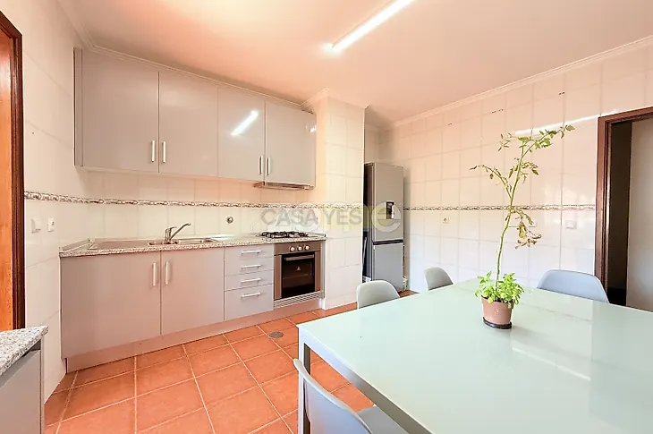 main-listing-picture-0