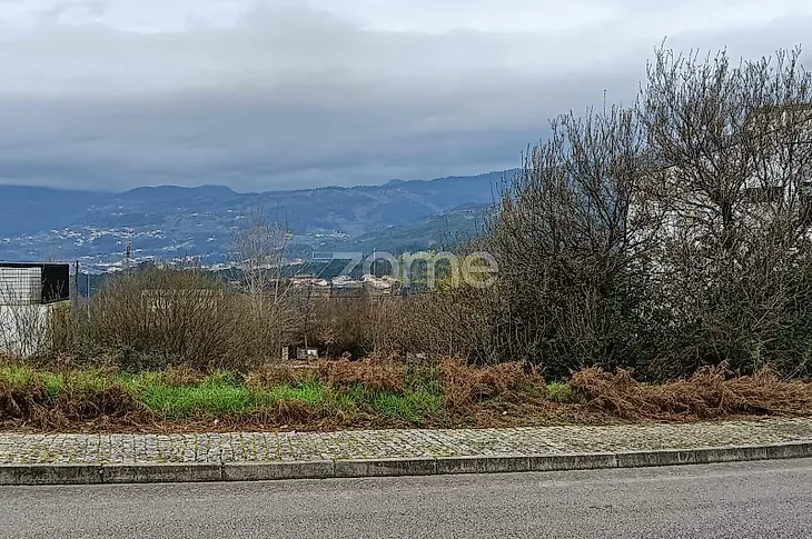 main-listing-picture-0