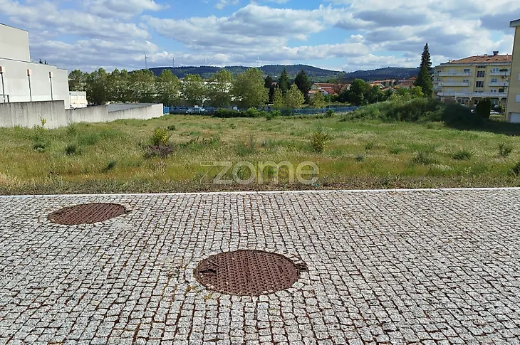main-listing-picture-0