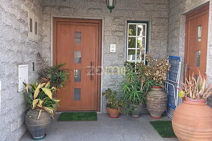 main-listing-picture-0
