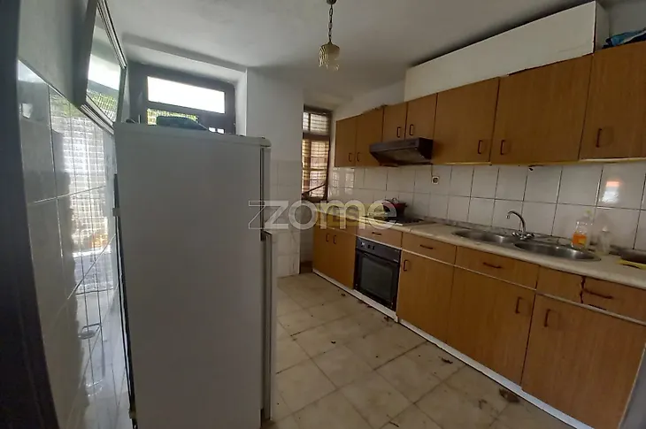 main-listing-picture-0