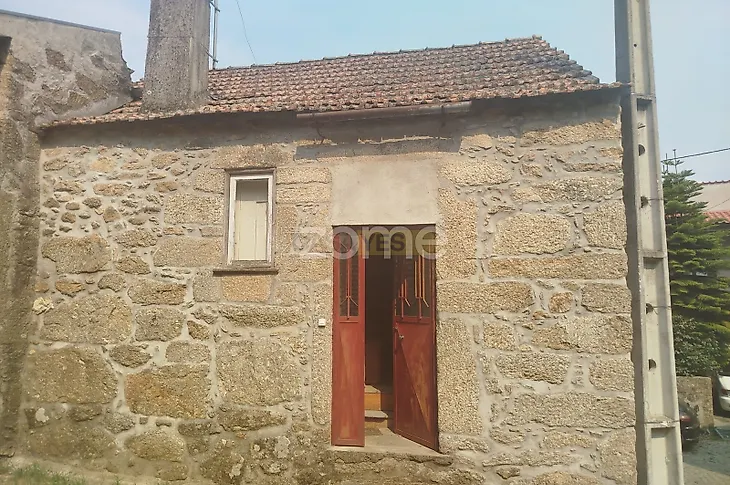 main-listing-picture-0