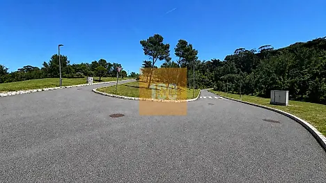 image-6WiVxaqPZys-0