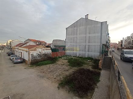 Land for sale in Moita, Portugal — €110,000
