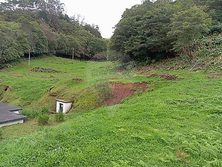 Terreno em Vila do Porto