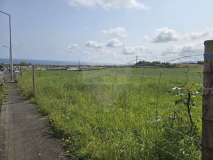 image-2QhJOiCmROa-0