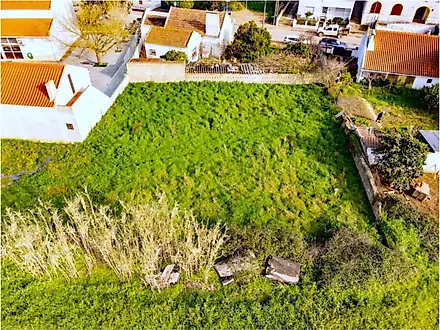 Land for sale in Santiago do Cacém, Portugal — €79,000