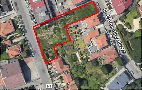 Land for sale in Vila Nova de Gaia, Portugal — €2,000,000