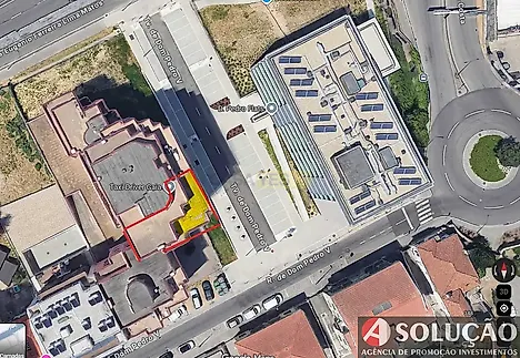 image-EQ81ocvIVDf-0