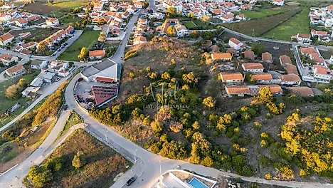 Land for sale in Sesimbra, Portugal — €300,000