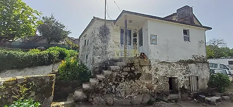 image-9lGasOyyX5K-0