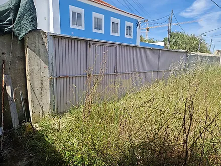 image-8iiATjodXVS-0