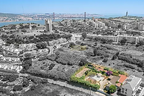 image-HKi14xbozne-0
