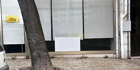 image-AYduES1EYpe-0