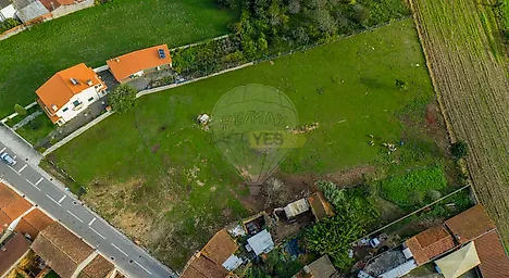 Land for sale in Albergaria-a-Velha, Portugal — €180,000
