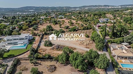 Land for sale in Loulé, Portugal — €1,250,000