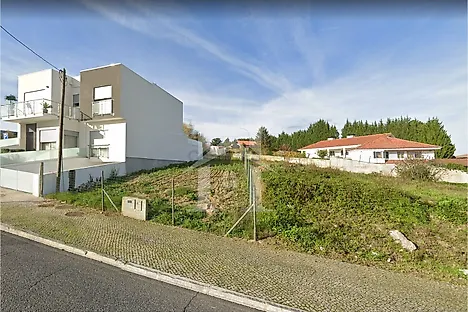 Terreno em Batalha
