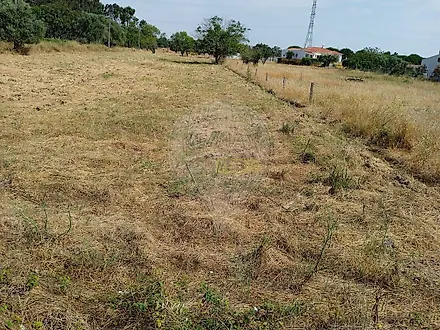 Land for sale in Palmela, Portugal — €140,000