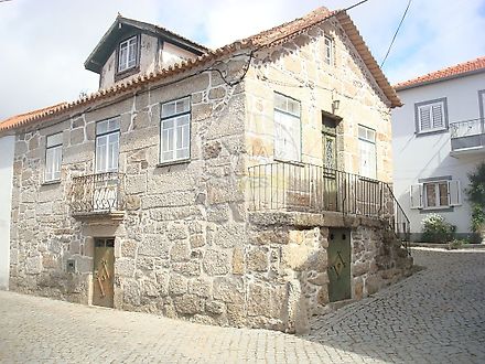 image-7rhELcjYM72-0