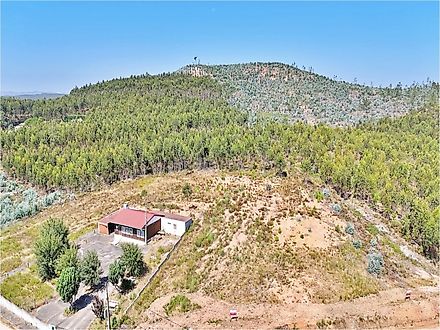 Land for sale in Torres Vedras, Portugal — €80,000