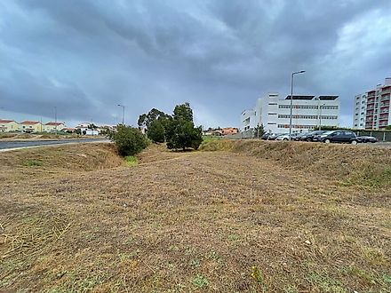 Land for sale in Torres Vedras, Portugal — €1,050,000