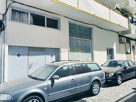 listing-2Hzl9K7Ao5