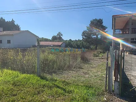 Land for sale in Porto de Mós, Portugal — €125,000