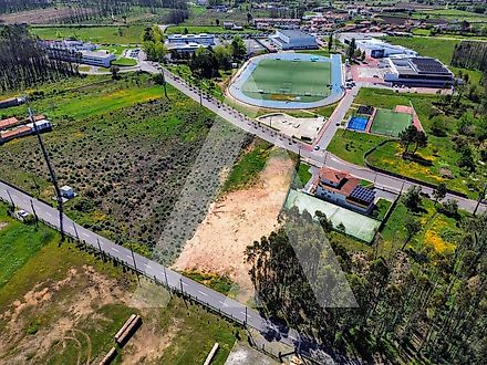 Land for sale in Albergaria-a-Velha, Portugal — €83,000