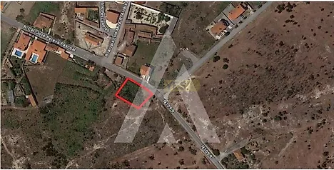 Land for sale in Leiria, Portugal — €59,000