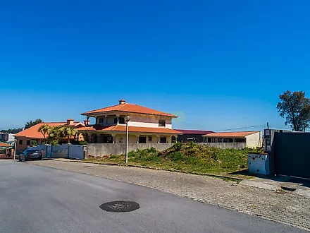Land for sale in Santa Maria da Feira, Portugal — €75,000