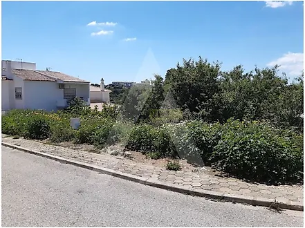 Land for sale in Portimão, Portugal — €135,000
