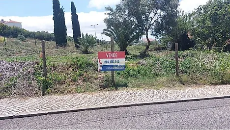 Land for sale in Oeiras, Portugal — €380,000