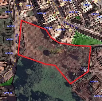 Land for sale in Oliveira de Azeméis, Portugal — €120,000