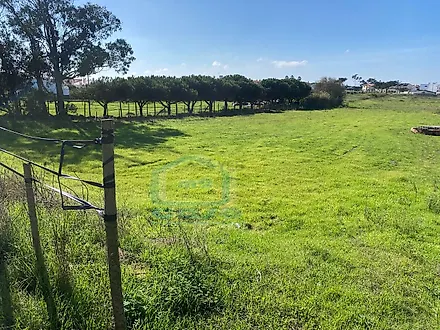 Land for sale in Torres Vedras, Portugal — €265,000