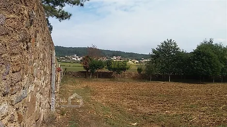 Land for sale in Barcelos, Portugal — €215,000