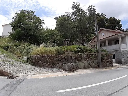 Terreno em Barcelos