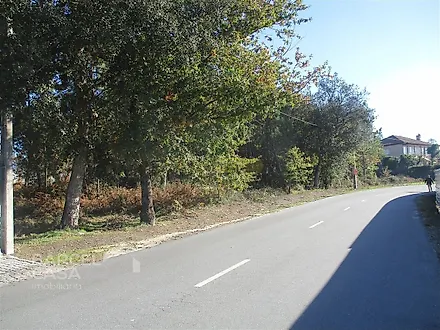 Land for sale in Barcelos, Portugal — €110,000