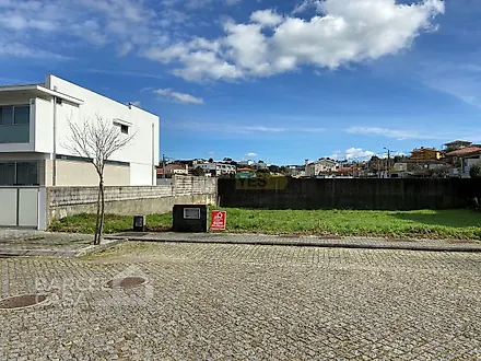 Land for sale in Barcelos, Portugal — €70,000