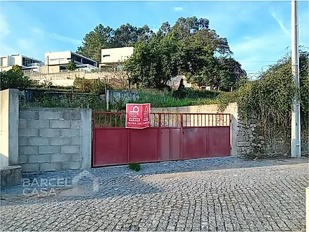 Land for sale in Barcelos, Portugal — €180,000