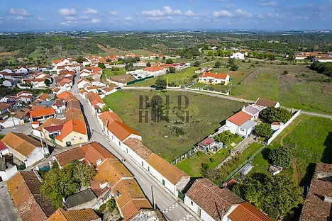Land for sale in Azambuja, Portugal — €145,000