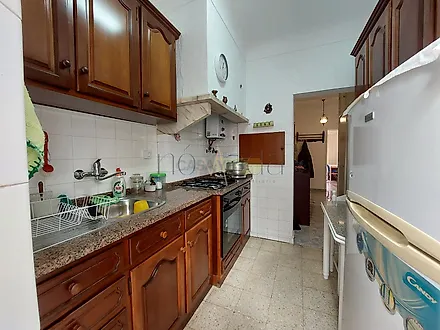 image-HwKuf4JDL9M-0