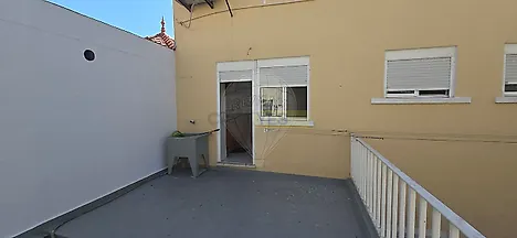 image-L5vnlYuaSaG-0