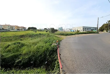 Land for sale in Oeiras, Portugal — €1,360,000
