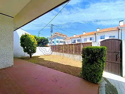 image-4IXF9liuk0Q-0